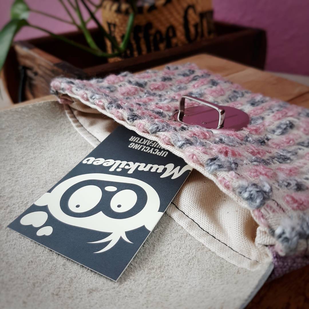 UpcyclingTasche mit Mappenschloss – Bild 3