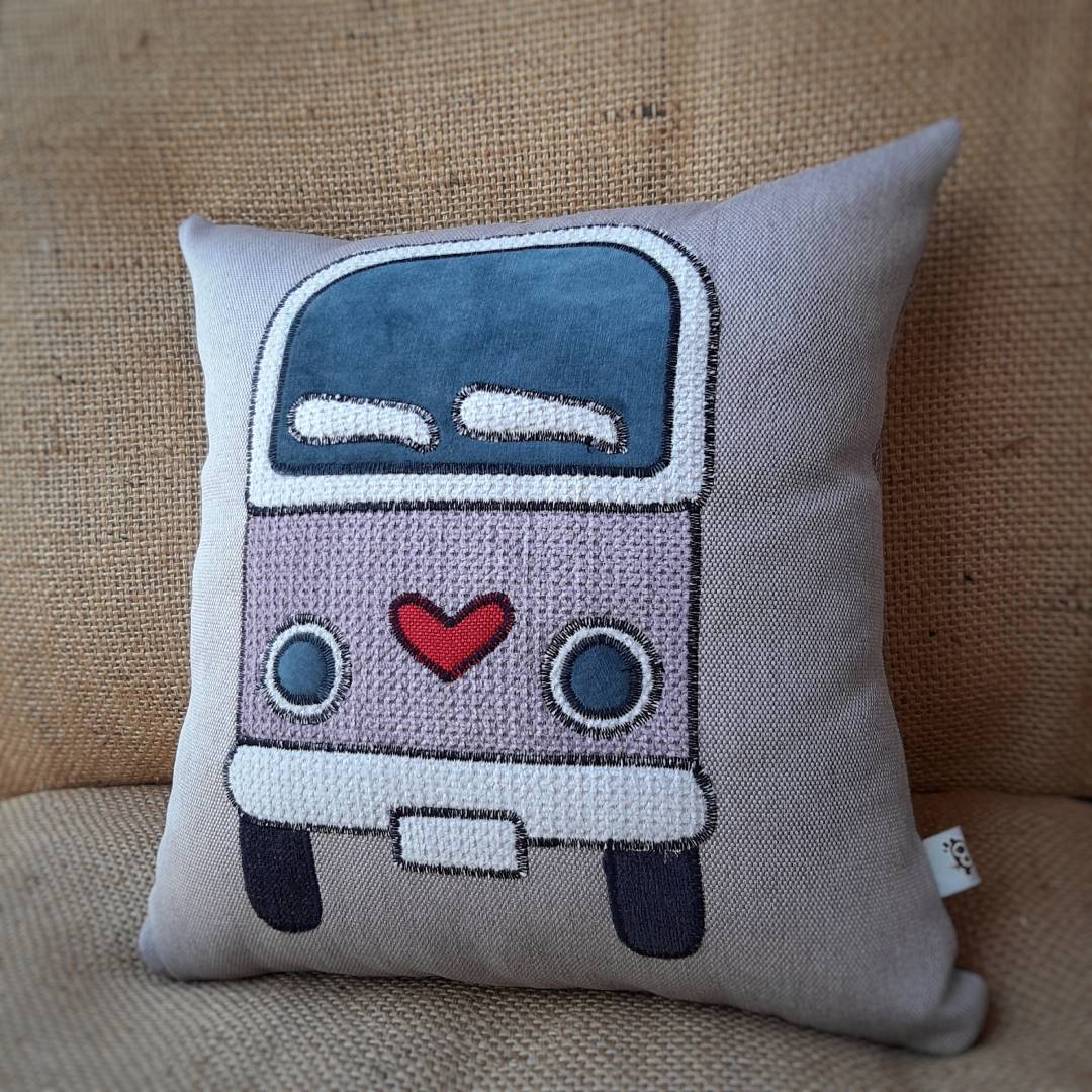 Bus-Kissen